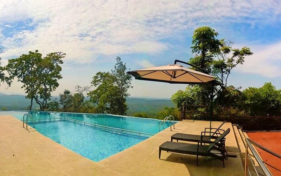 Top 10 best resorts in Buddies Buzz